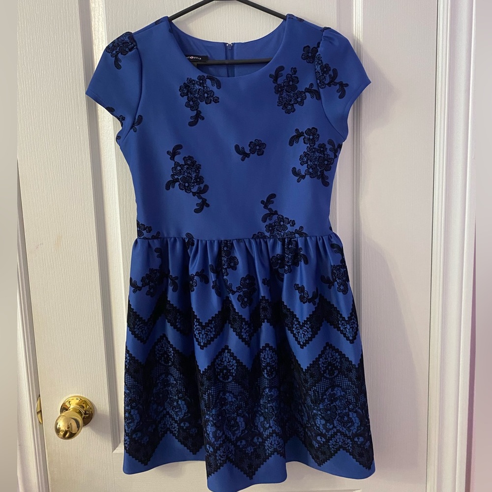 AMY BYER Blue dress with lace details size 16